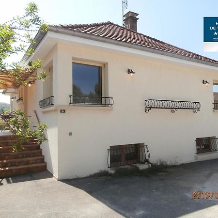 Gite Les Dames Du Quint 3 Etoiles Baume-les-Dames Exterior foto